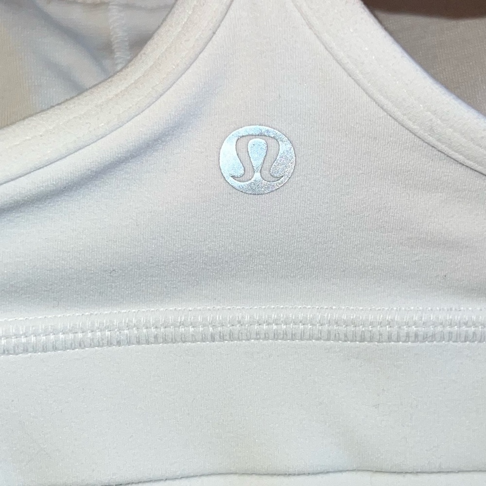 Like New Lululemon Flow Y Bra White Flow Y Bra Size 4 - Picture 4 of 4